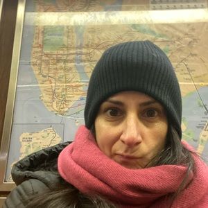 Meet your Posher, Vallie